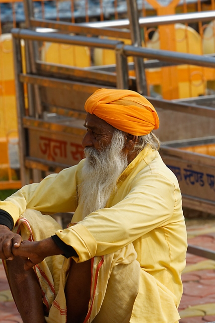 Sur la route d'Orchha-118